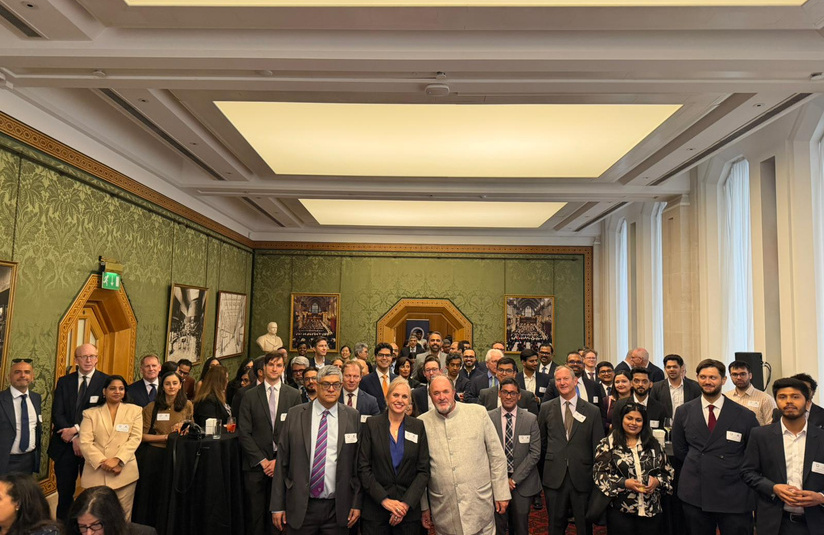 4 - Group photo from fireside chat - William Dalrymple.jpg